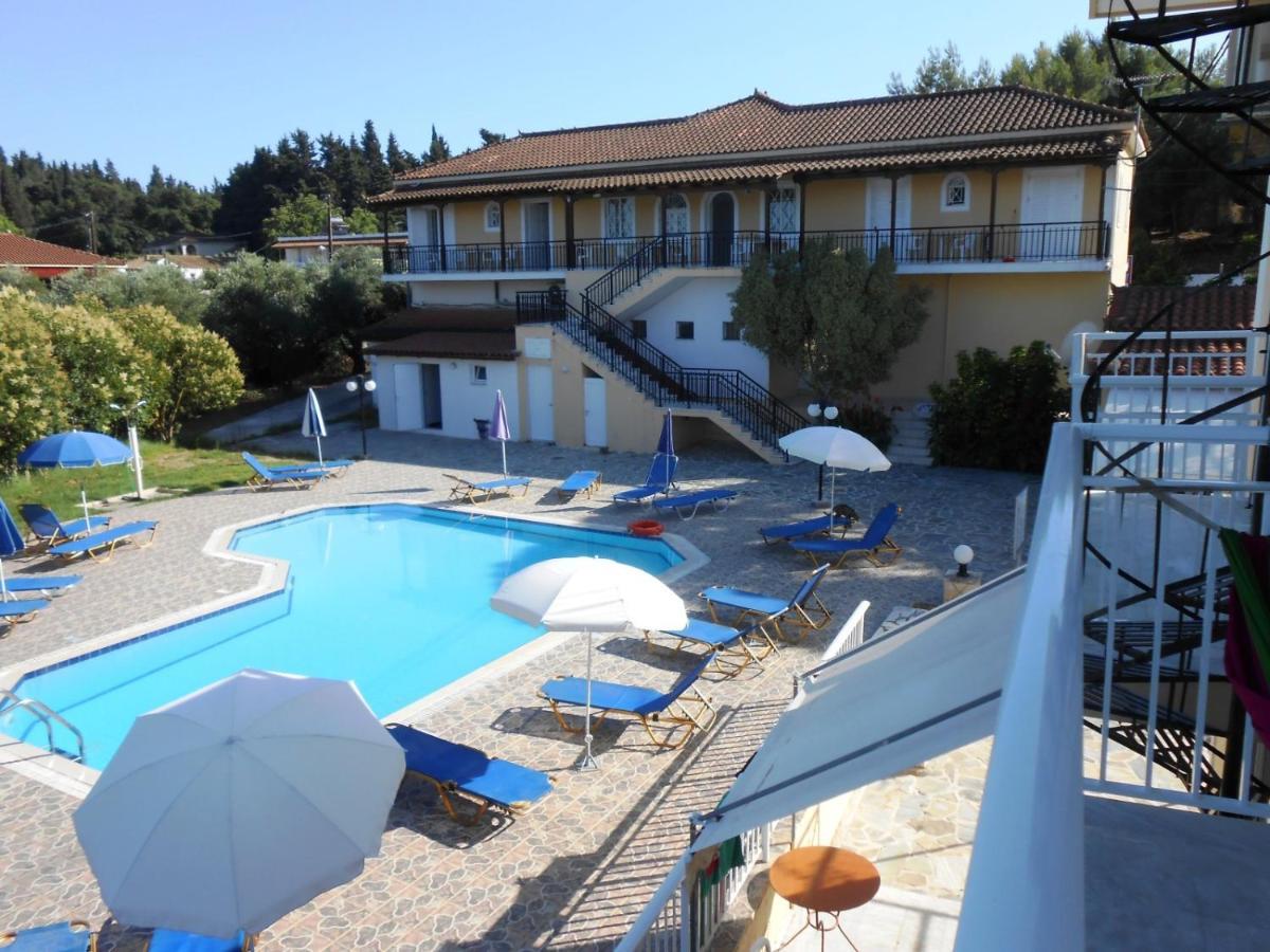 Panagiotis I & II Stds And Apts Τσιλιβί Εξωτερικό φωτογραφία